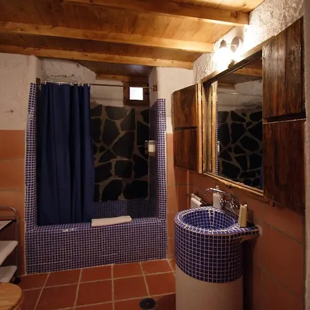Casas Cueva La Tala Hotel 2*