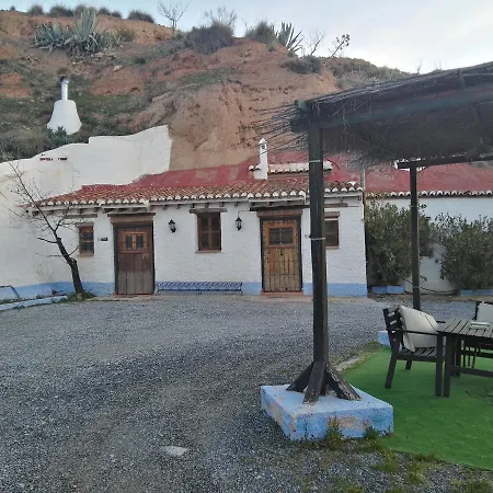 Hotel Casas Cueva Y Cortijo La Tala En Guadix